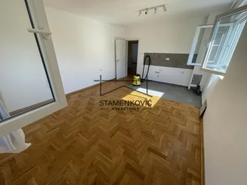 Prodaja, kuća, 150m², Čortanovci, Inđija - image 6