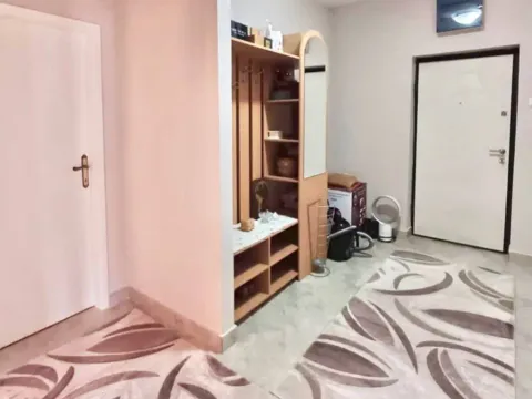 Prodaja, kuća, 223m², Kličevo, Nikšić - image 8