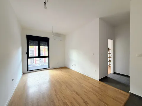 Prodaja, jednosoban stan, 37m², Zagorič, Podgorica - image 1