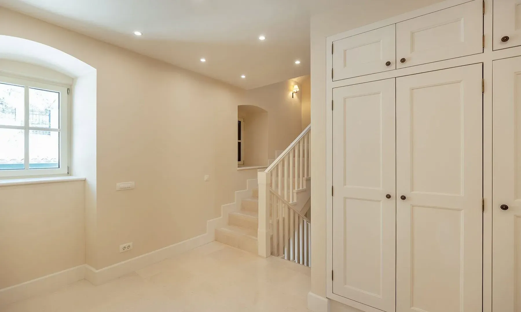 Sale, house, 490m², Dobrota, Kotor