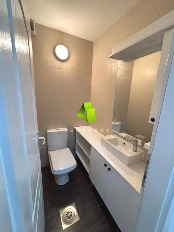Prodaja, četvorosoban stan, 149m², Pantelej, Niš