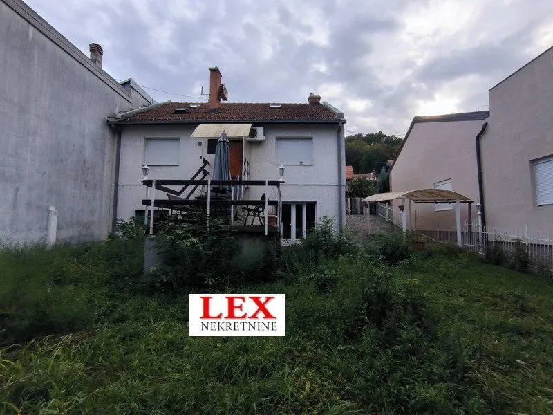 Prodaja, kuća, 195m², Zvezdarska Šuma, Zvezdara Sve Podlokacije