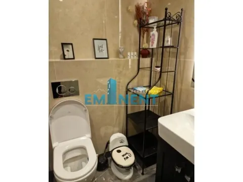 Rent, two bedroom apartment, 60m², Savski Venac, Beograd - image 13