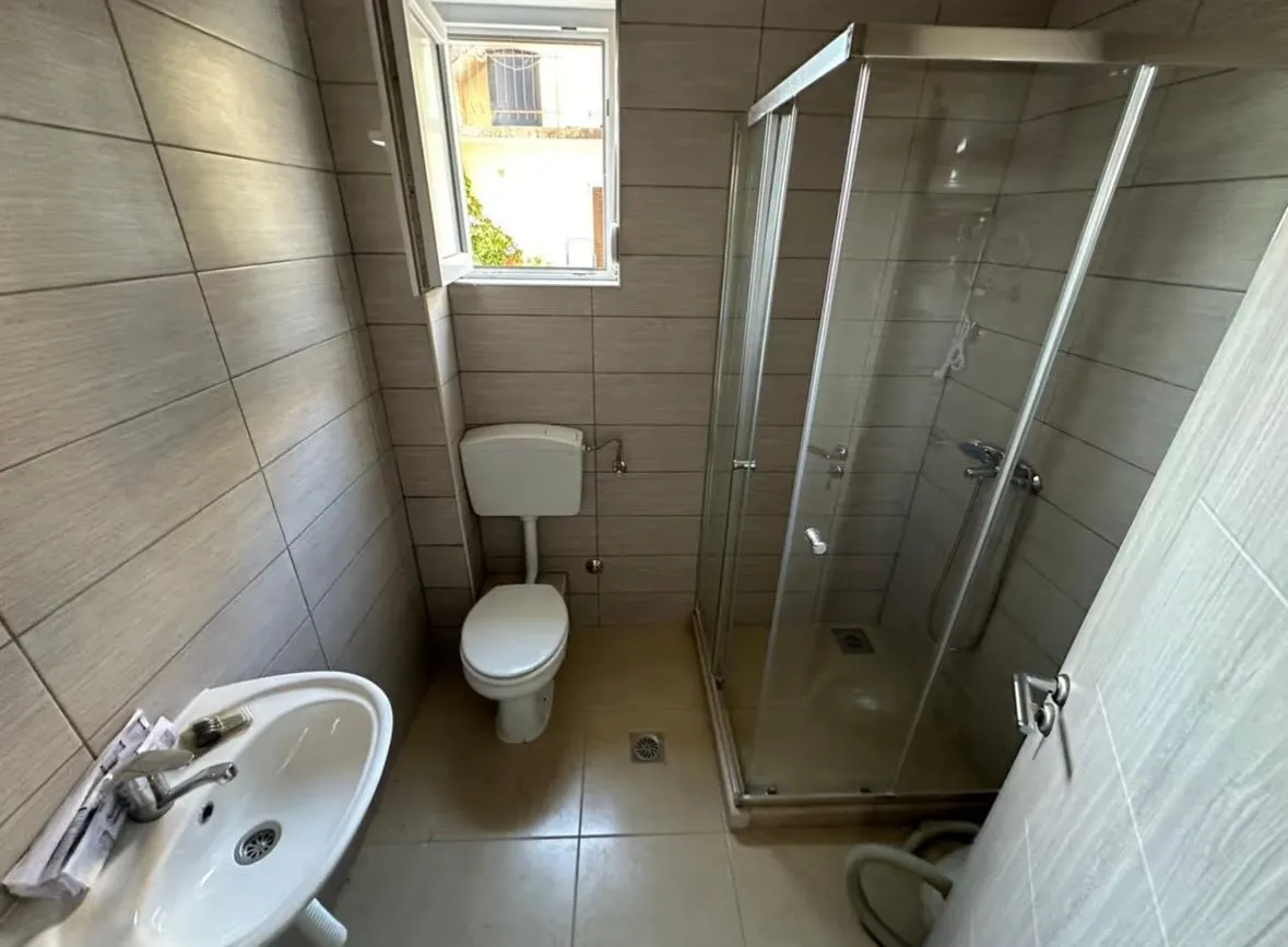Prodaja, jednosoban stan, 43m², Đenovići, Herceg Novi