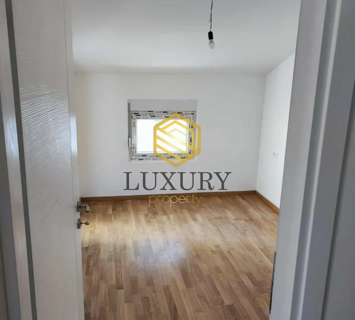 Rent, one bedroom apartment, 42m², Zagorič, Podgorica