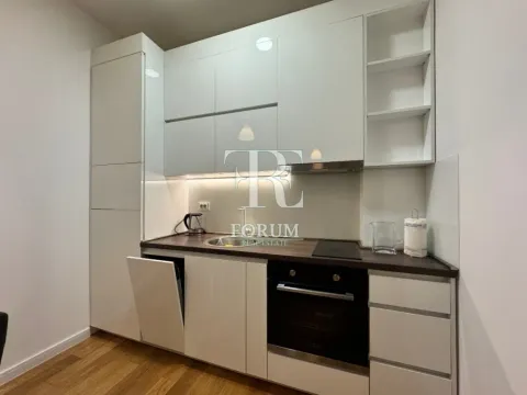 Izdavanje, jednosoban stan, 45m², Tološi, Podgorica - image 3