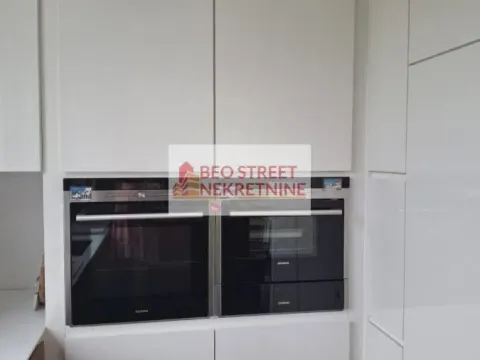 Izdavanje, četvorosoban stan, 135m², Lisičji Potok, Beograd - image 9