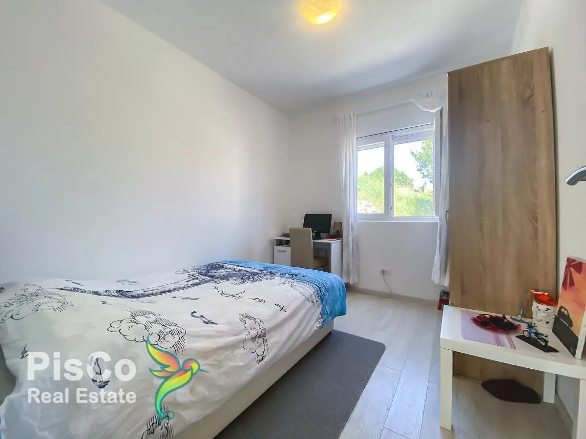 Prodaja, četvorosoban stan, 160m², Tivat, Crna Gora