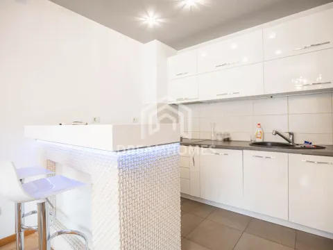 Izdavanje, dvosoban stan, 75m², City Kvart, Podgorica - image 4