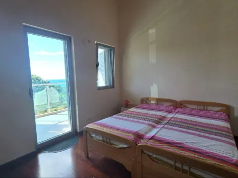 Sale, two bedroom apartment, 93m², Petrovac, Budva - image 4