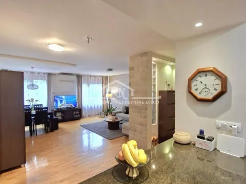 Sale, three bedroom apartment, 77m², Banjica, Voždovac Sve Podlokacije - image 4