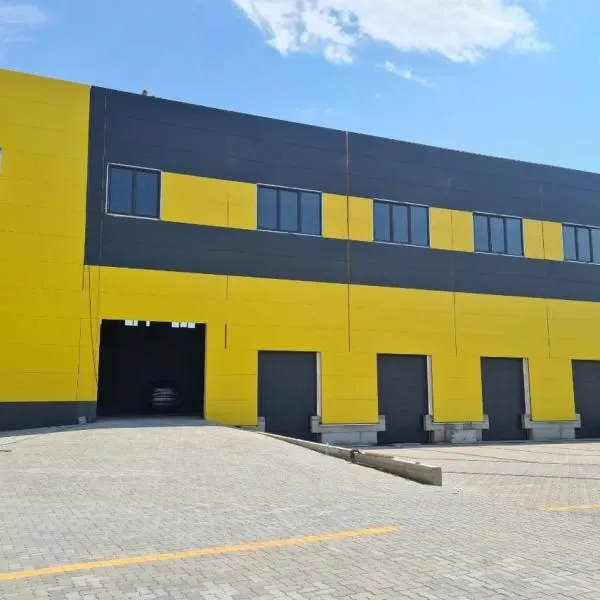Rent, office space, 2750m², Čukarica, Beograd