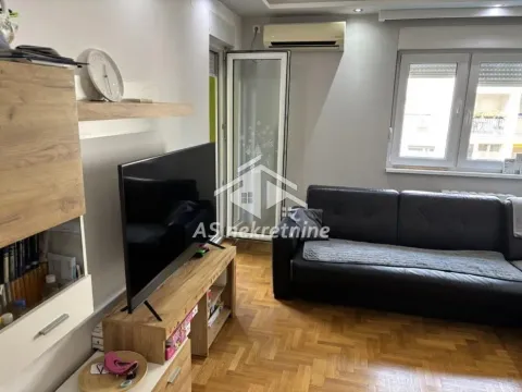 Stan in Novi Beograd Blok 72