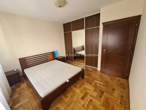 Rent, three bedroom apartment, 78m², Vračar Hram, Vračar Sve Podlokacije - image 9