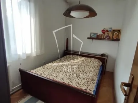 Prodaja, kuća, 253m², Kumodraž Sve Podlokacije, Beograd - image 6