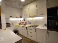 Izdavanje, četvorosoban stan, 100m², Autokomanda, Voždovac Sve Podlokacije - image 7