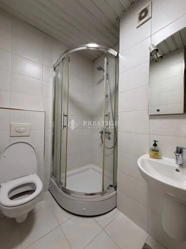 Izdavanje, dvosoban stan, 68m², City Kvart, Podgorica