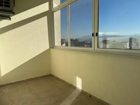 Izdavanje, poslovni prostor, 230m², Centar, Niš - image 13