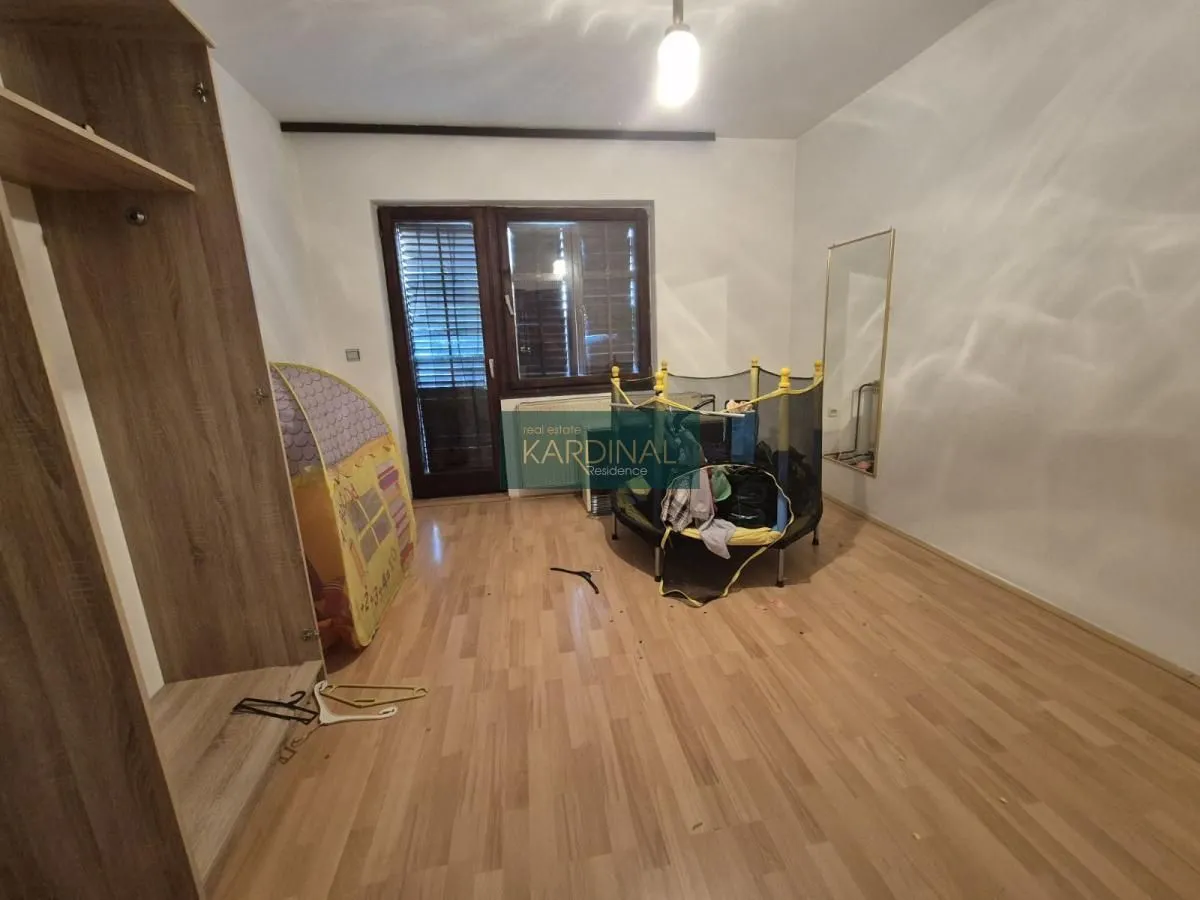 Prodaja, kuća, 298m², Budžino brdo, Jagodina