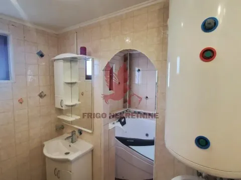 Prodaja, kuća, 200m², Mladenovac, Beograd - image 8