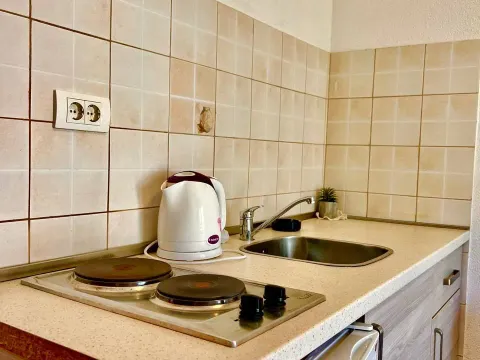 Rent, one bedroom apartment, 33m², Dobrota, Kotor - image 3