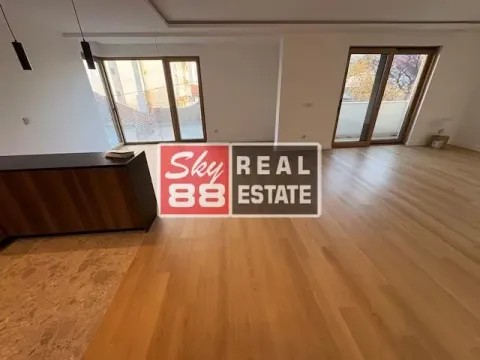 Izdavanje, četvorosoban stan, 148m², Kalenić Pijaca, Vračar Sve Podlokacije - image 5