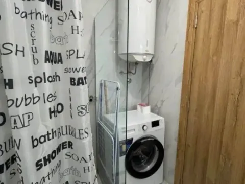 Izdavanje, jednosoban stan, 40m², Stari Aerodrom, Podgorica - image 8