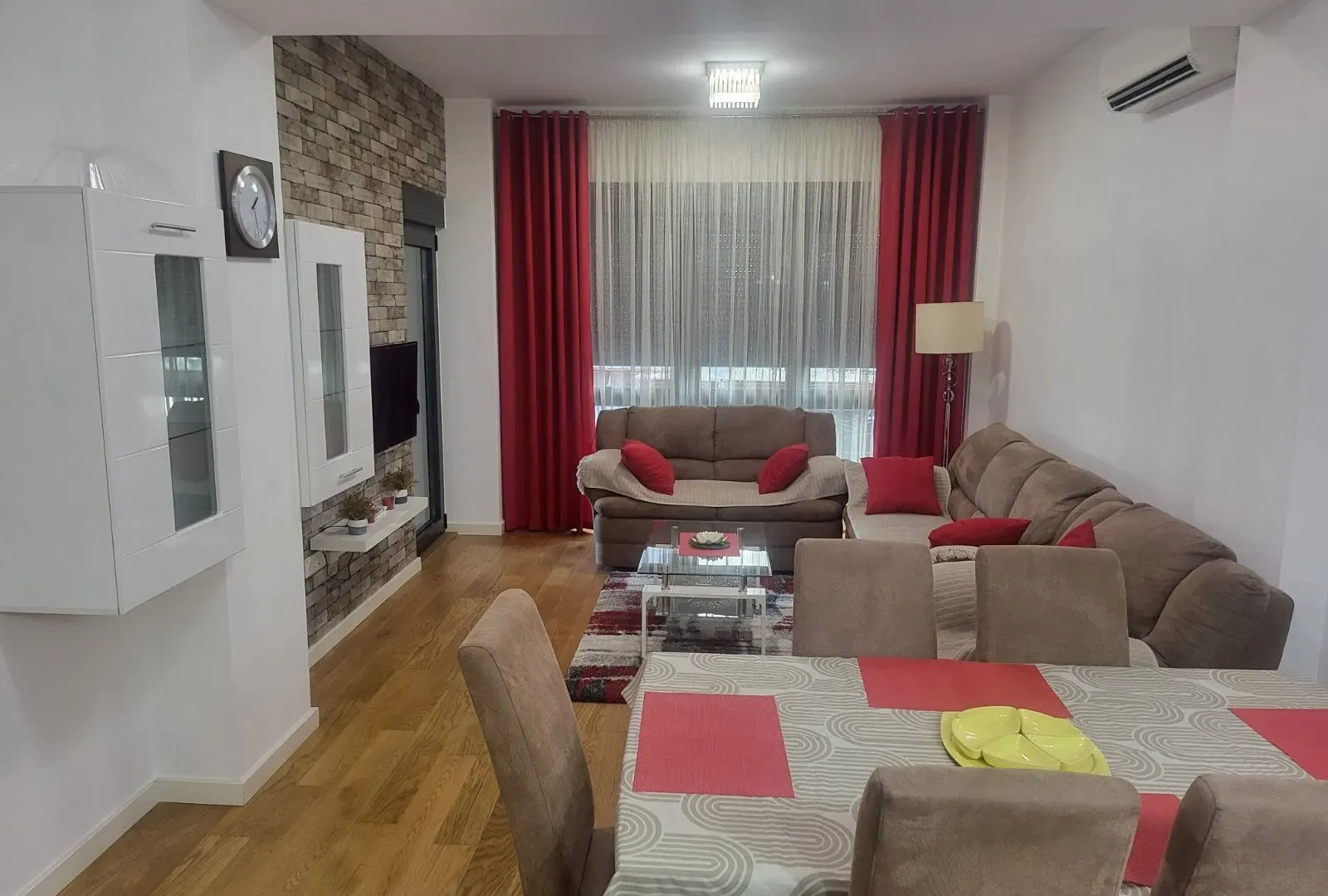 Rent, two bedroom apartment, 78m², Centar, Podgorica