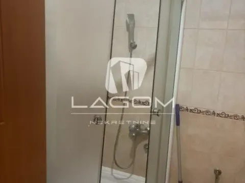 Rent, two bedroom apartment, 45m², Ledine, Beograd - image 13