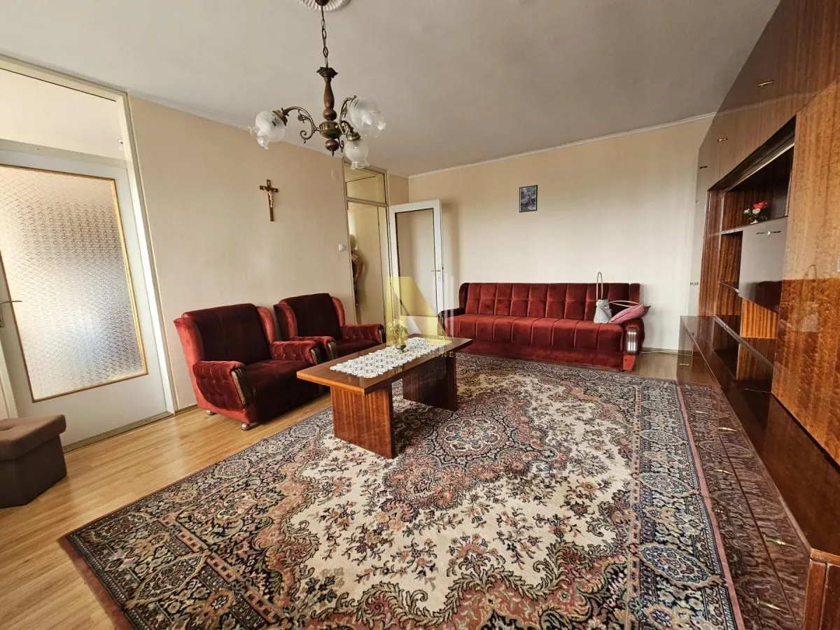 Sale, two bedroom apartment, 60m², Centar, Subotica