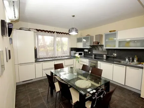 Sale, house, 324m², Sutomore, Bar - image 8