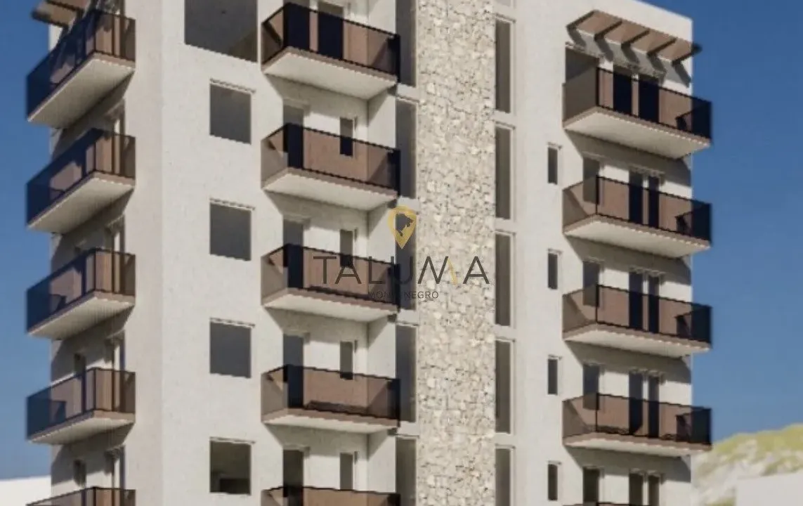 Prodaja, trosoban stan, 80m², Centar, Budva