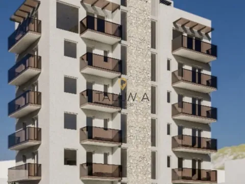 Prodaja, trosoban stan, 80m², Centar, Budva