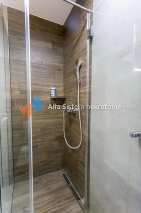 Izdavanje, stan, 88m², Stari Grad, Beograd