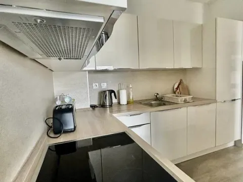 Prodaja, dvosoban stan, 50m², Škaljari, Kotor - image 5