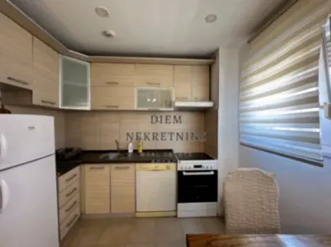 Izdavanje, jednosoban stan, 45m², City Kvart, Podgorica - image 7