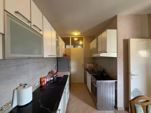 Prodaja, dvosoban stan, 83m², Momišići, Podgorica - image 4