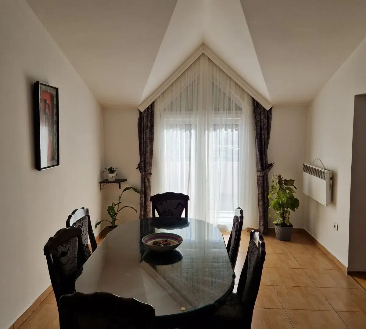 Rent, three bedroom apartment, 115m², Tološi, Podgorica