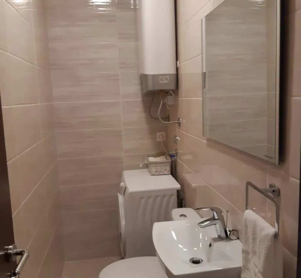 Rent, two bedroom apartment, 90m², Preko Morače, Podgorica