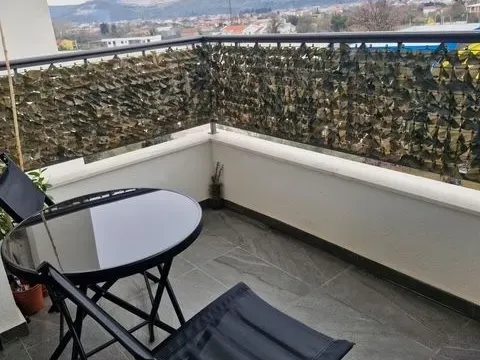 Izdavanje, dvosoban stan, 70m², Čeluga, Bar - image 2