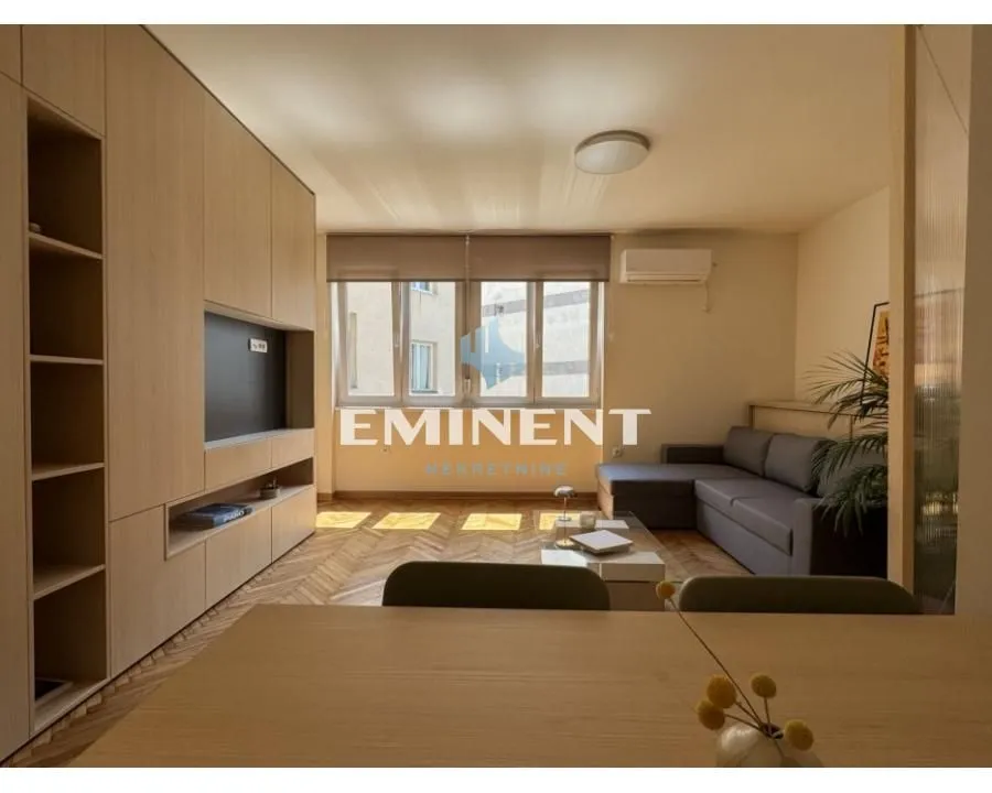 Rent, two bedroom apartment, 41m², Palilula Sve Podlokacije, Beograd