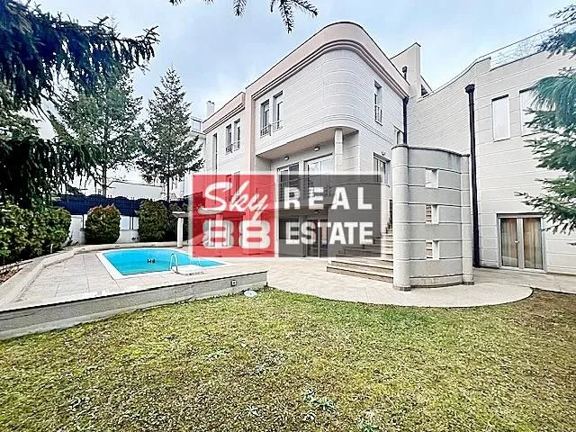 Prodaja, kuća, 371m², Savski Venac, Beograd