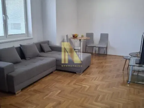 Prodaja, dvosoban stan, 56m², Kertvaroš, Subotica - image 1