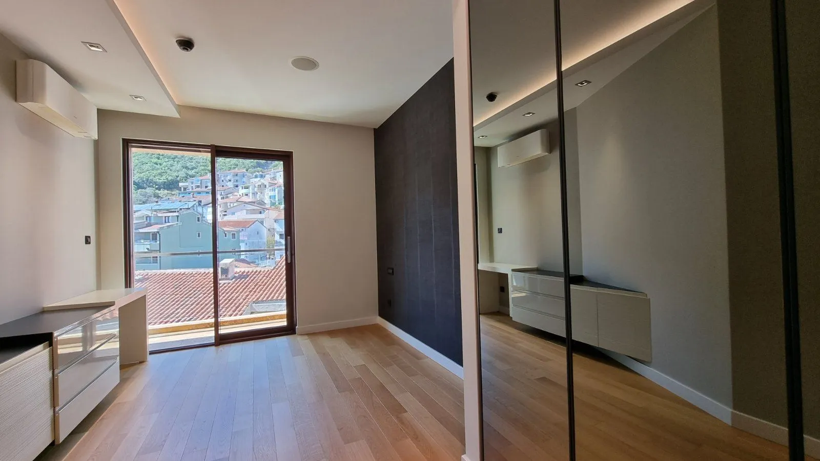 Sale, two bedroom apartment, 107m², Budva, Crna Gora
