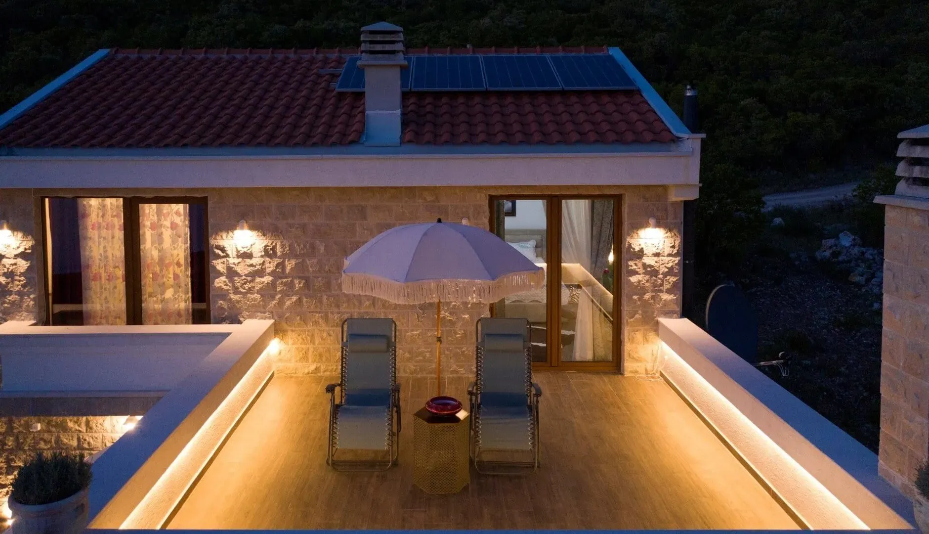 Prodaja, kuća, 200m², Zagora, Kotor