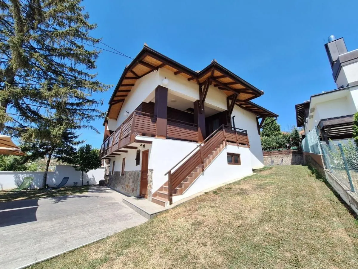 Sale, house, 253m², Banja Vrdnik, Irig