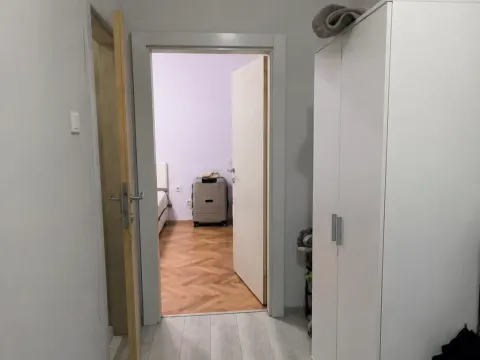 Prodaja, jednosoban stan, 53m², Centar, Podgorica - image 9