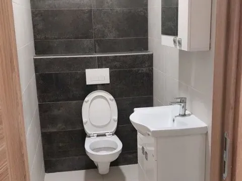 Prodaja, trosoban stan, 78m², Petrovaradin, Novi Sad - image 9