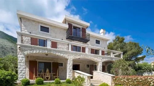 Sale, house, 497m², Prčanj, Kotor