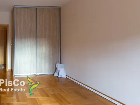 Izdavanje, trosoban stan, 100m², Blok 9, Podgorica - image 6